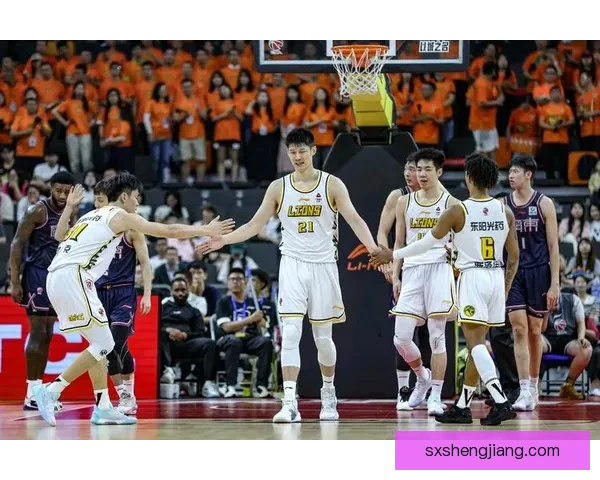 CBA广东队对决焦点战解析 球员状态战术变化全览